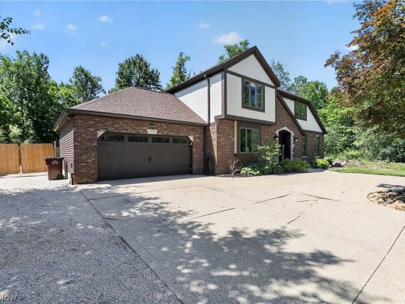 1744 Mattingly Road, Hinckley, OH 44233 Photo 2