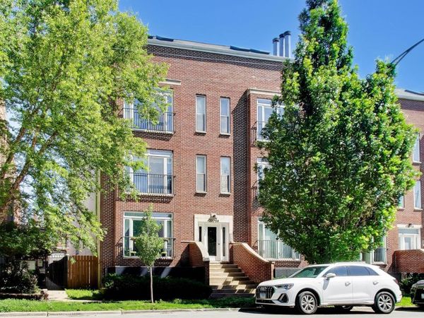 1732 W Diversey Parkway , Unit 2W, Chicago, IL 60614