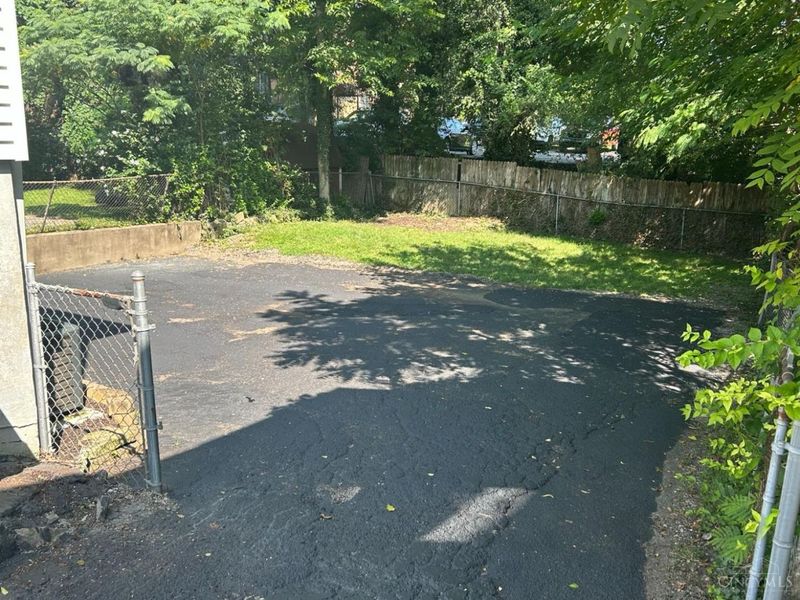 3616 Madison Road, Cincinnati, OH 45209 Photo 25