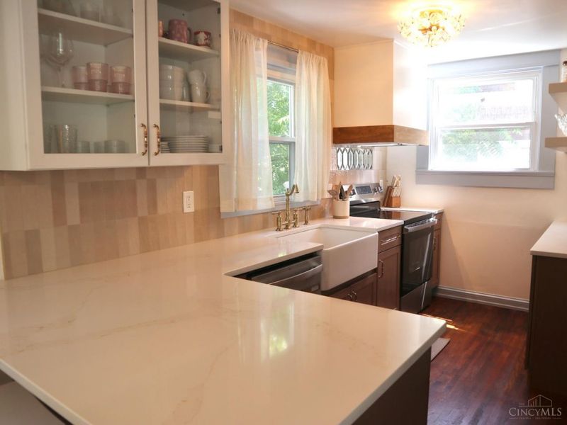 3616 Madison Road, Cincinnati, OH 45209 Photo 3