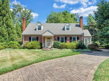3600 Sherwood Place, Lynchburg, VA 24503