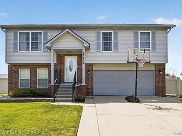 29252 Hunter, Brownstown Twp, MI 48183