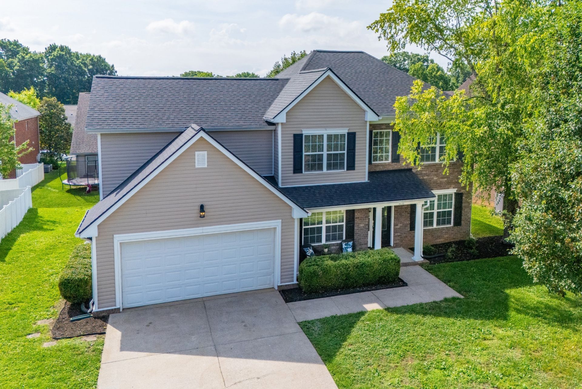 1234 Timber Creek Dr, Murfreesboro, TN 37128 Main Photo