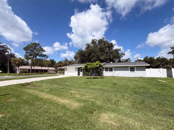 1823 LORI LANE W, LAKELAND, FL 33801