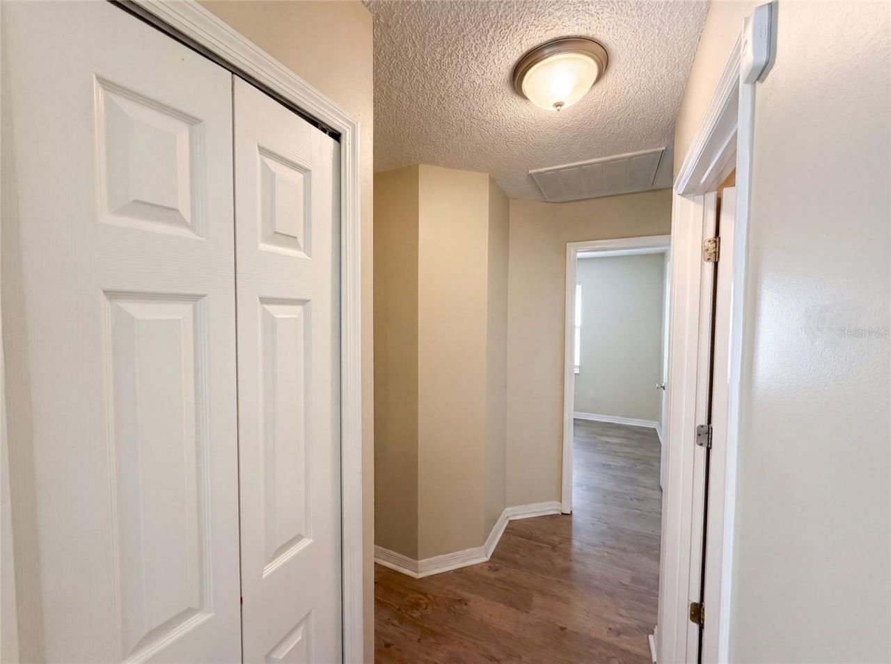 2715 Lorraine Drive , Leesburg, FL 34748 Photo