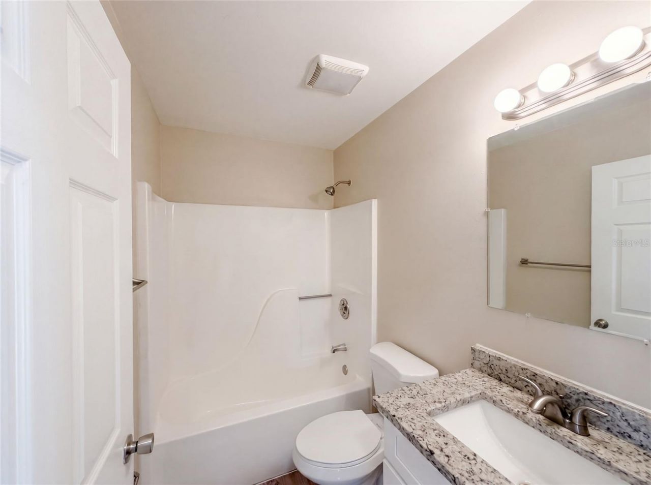 2715 Lorraine Drive , Leesburg, FL 34748 Photo