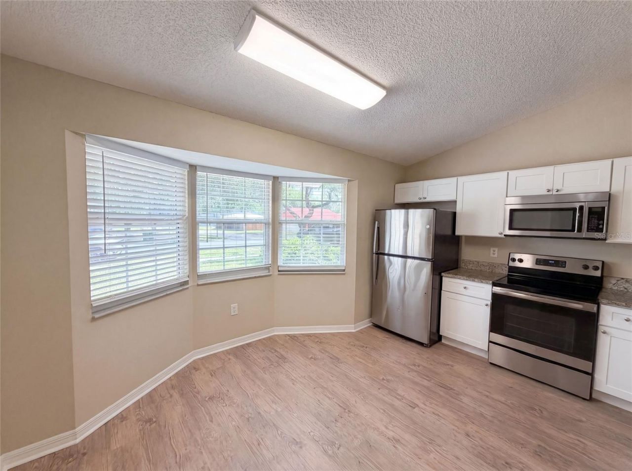 2715 Lorraine Drive , Leesburg, FL 34748 Photo