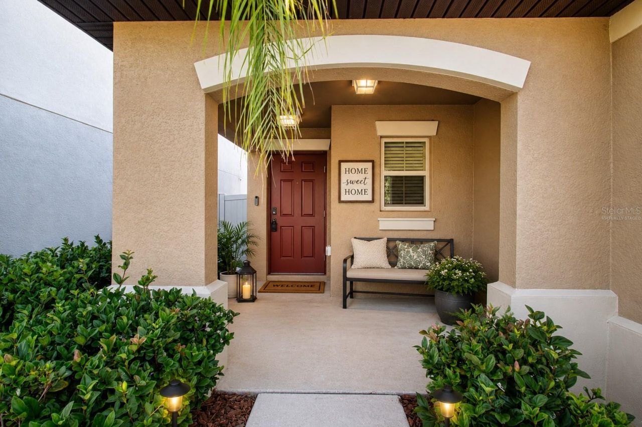 9437 Lemon Drop Loop , Sun City Center, FL 33573 Photo