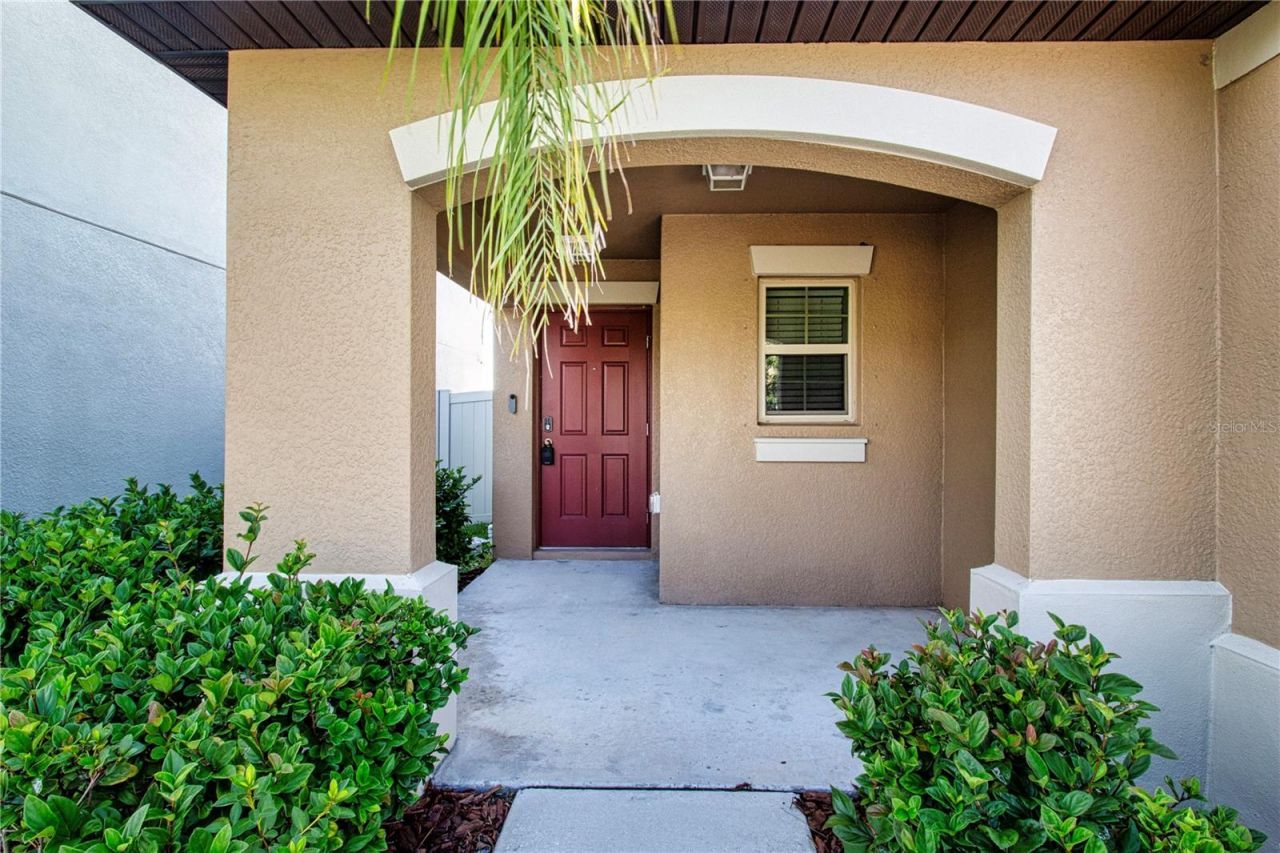 9437 Lemon Drop Loop , Sun City Center, FL 33573 Photo