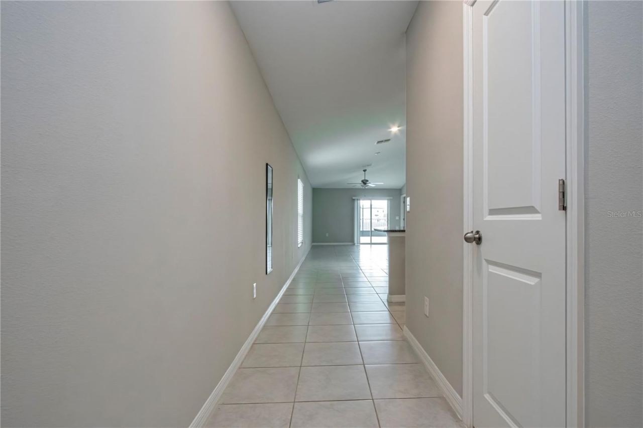 9437 Lemon Drop Loop , Sun City Center, FL 33573 Photo