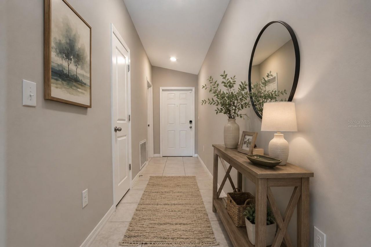 9437 Lemon Drop Loop , Sun City Center, FL 33573 Photo