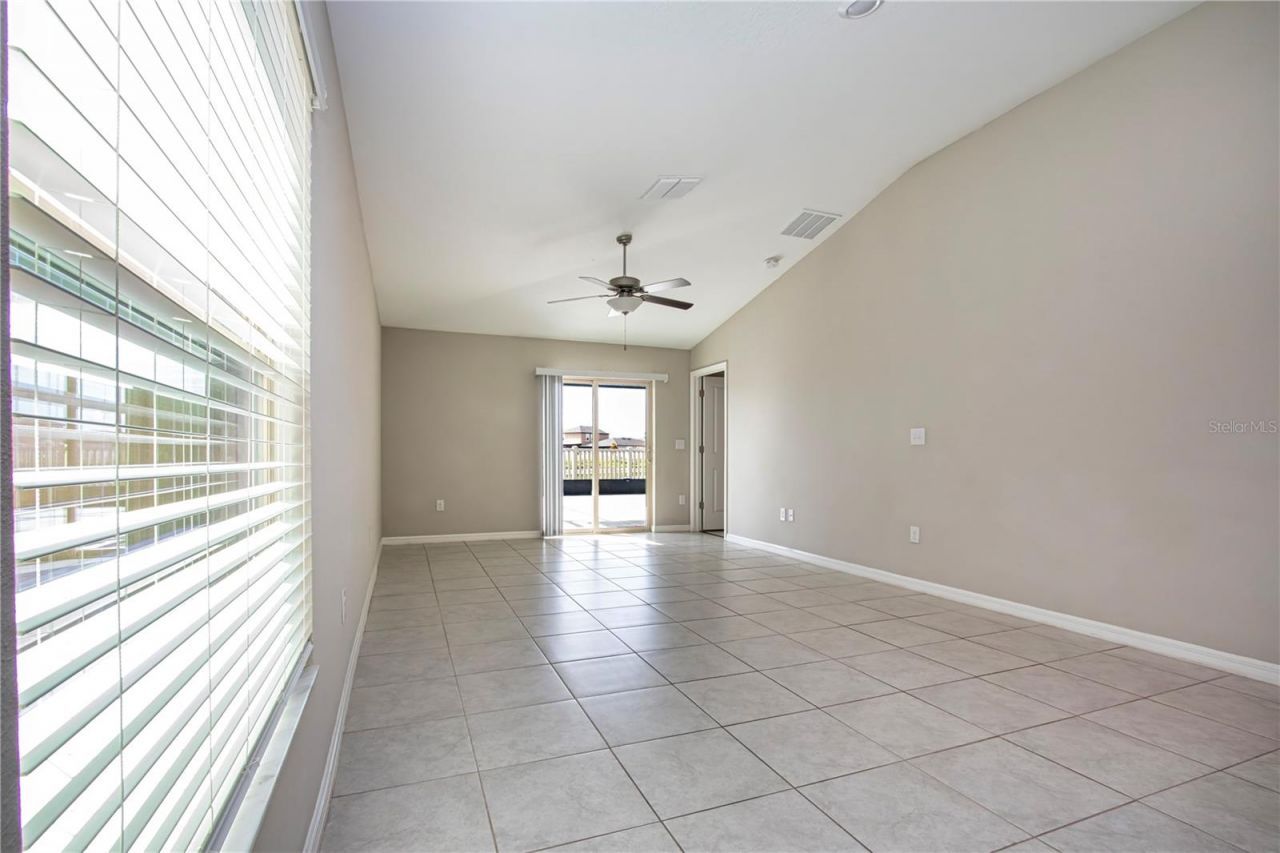9437 Lemon Drop Loop , Sun City Center, FL 33573 Photo
