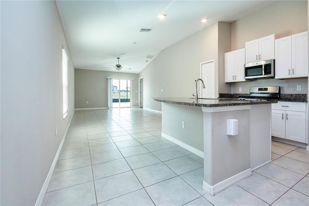 9437 Lemon Drop Loop , Sun City Center, FL 33573 Photo