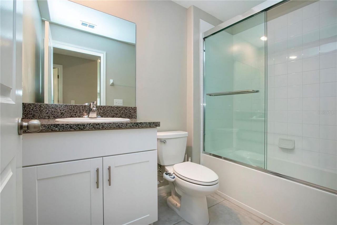 9437 Lemon Drop Loop , Sun City Center, FL 33573 Photo