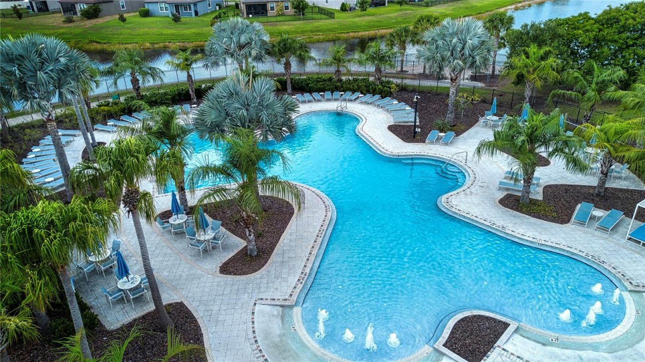9437 Lemon Drop Loop , Sun City Center, FL 33573 Photo