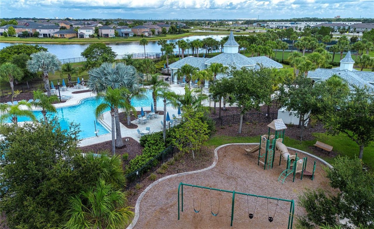 9437 Lemon Drop Loop , Sun City Center, FL 33573 Photo