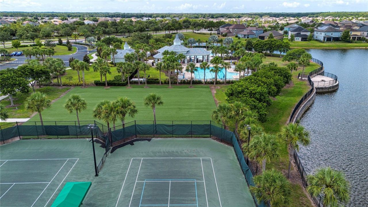 9437 Lemon Drop Loop , Sun City Center, FL 33573 Photo