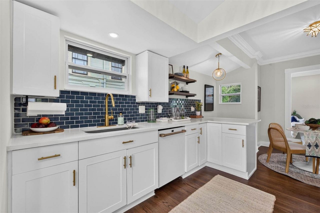 629 6th Avenue N, Saint Petersburg, FL 33701 Photo