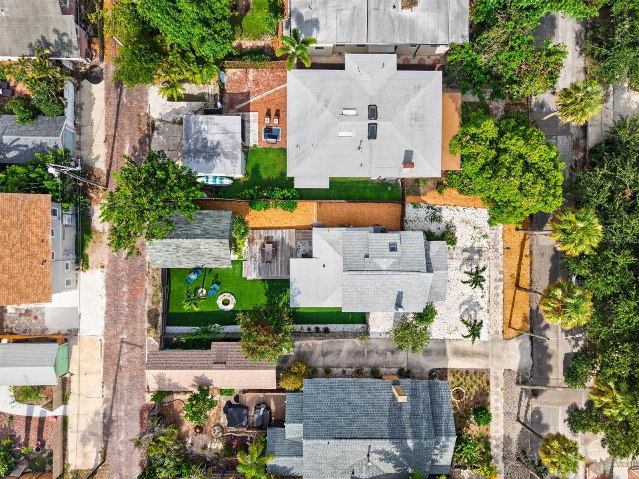 629 6th Avenue N, Saint Petersburg, FL 33701 Photo
