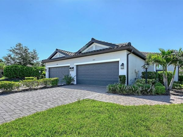 15611 SACILE LANE , LAKEWOOD RANCH, FL 34211