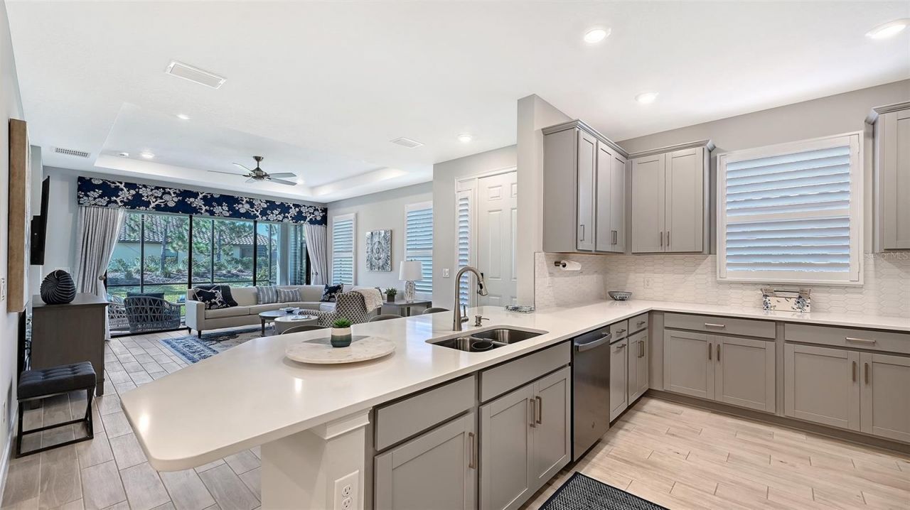 15611 Sacile Lane, Lakewood Ranch, FL 34211 Photo