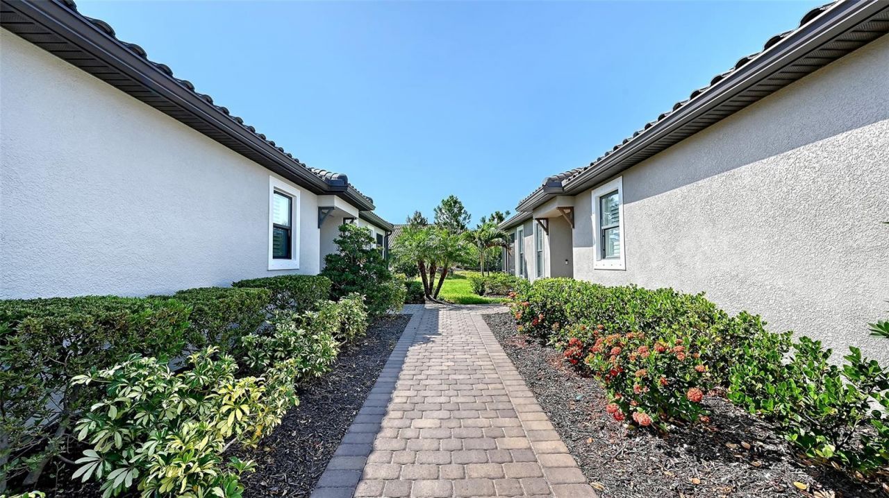 15611 Sacile Lane, Lakewood Ranch, FL 34211 Photo