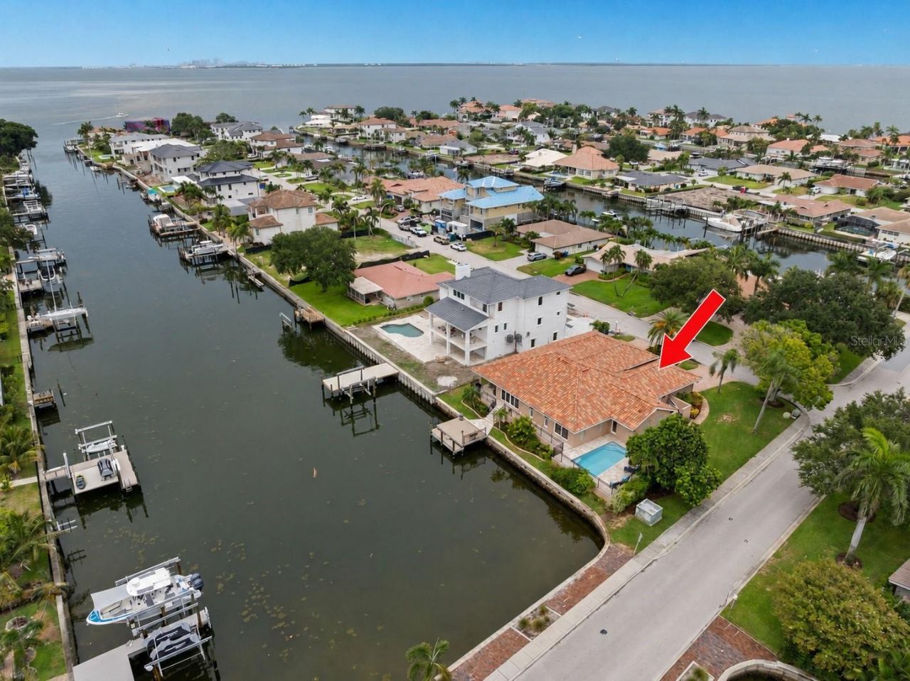 2001 Illinois Ave Ne, Saint Petersburg, FL 33703 Photo