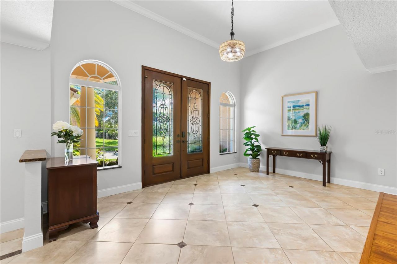 2001 Illinois Ave Ne, Saint Petersburg, FL 33703 Photo