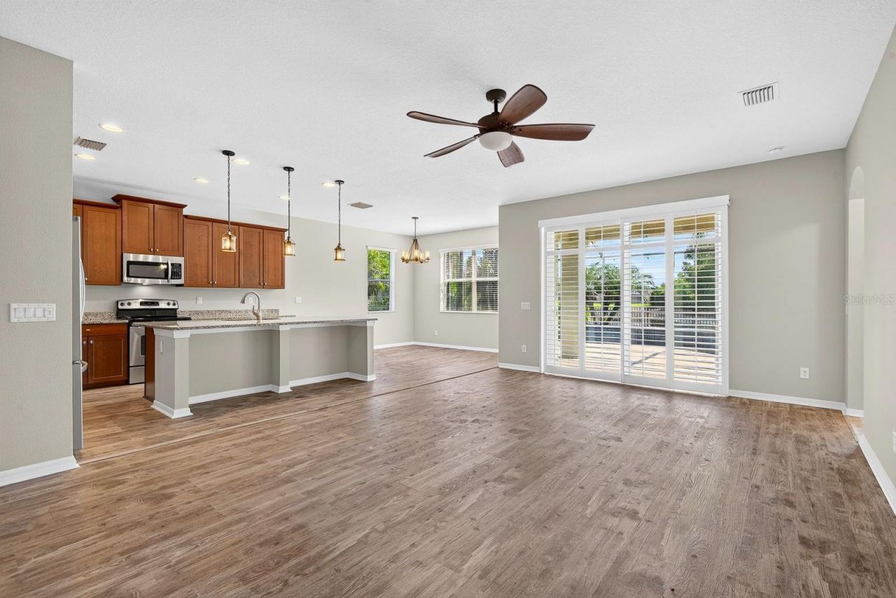 3938 90th Avenue E, Parrish, FL 34219 Photo
