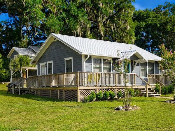 18758 NW 243RD TERRACE , HIGH SPRINGS, FL 32643