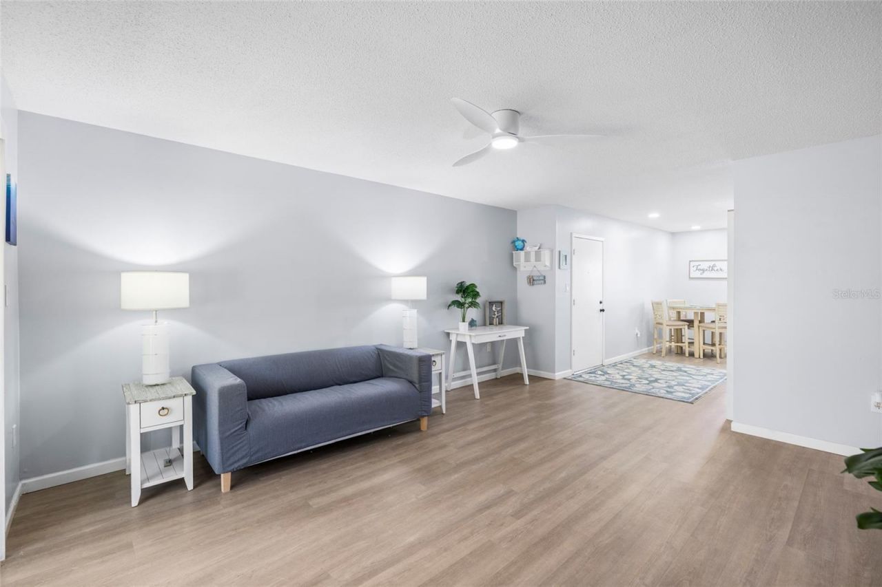 2727 75th Street W, Unit 9A12, Bradenton, FL 34209 Photo