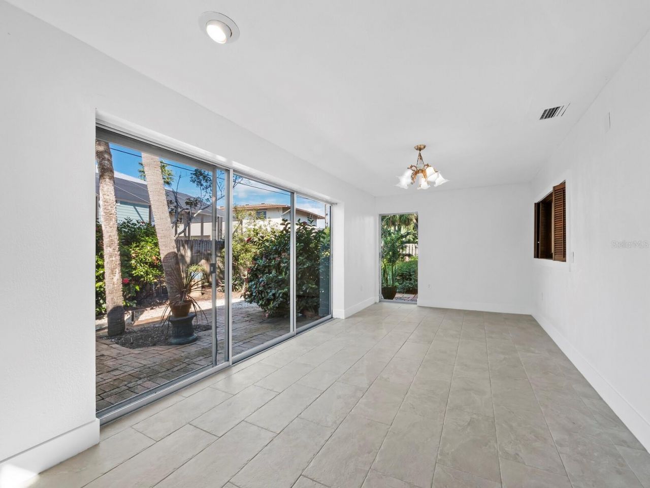 5451 Shadow Lawn Drive, Sarasota, FL 34242 Photo