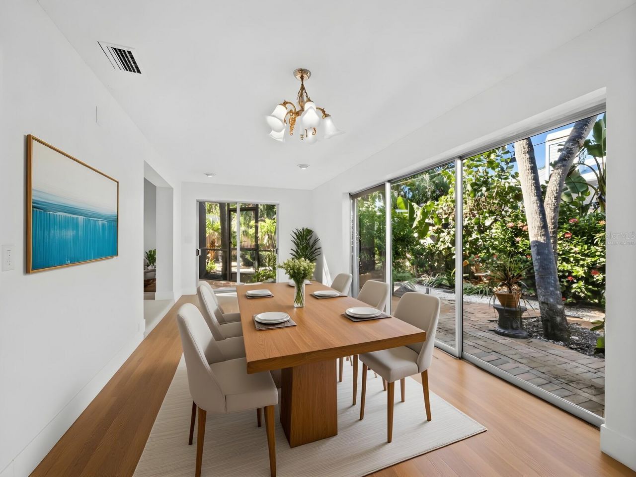 5451 Shadow Lawn Drive, Sarasota, FL 34242 Photo