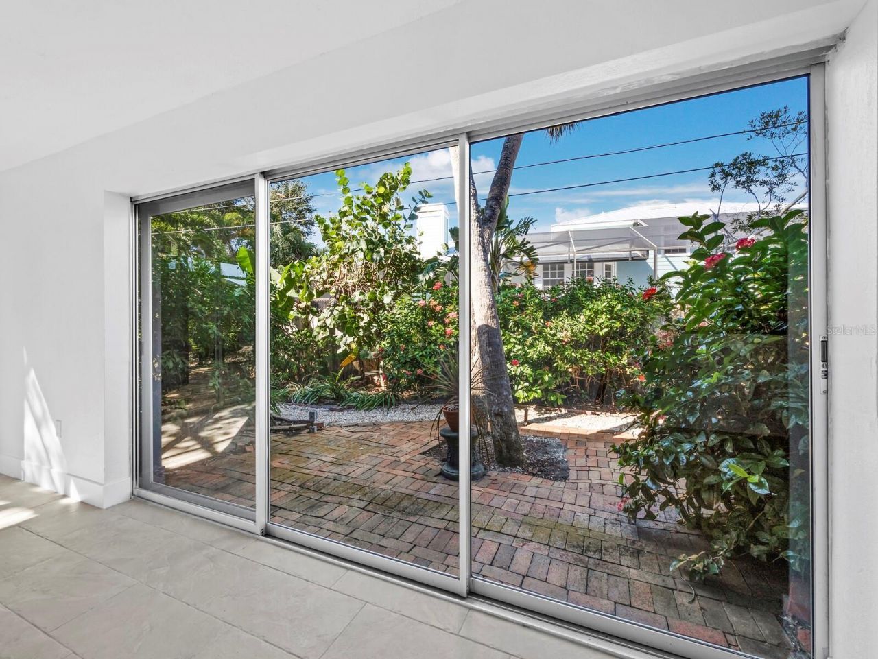 5451 Shadow Lawn Drive, Sarasota, FL 34242 Photo
