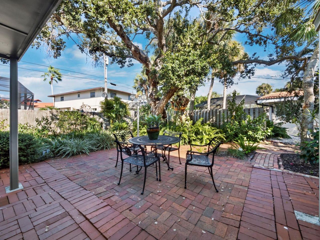 5451 Shadow Lawn Drive, Sarasota, FL 34242 Photo