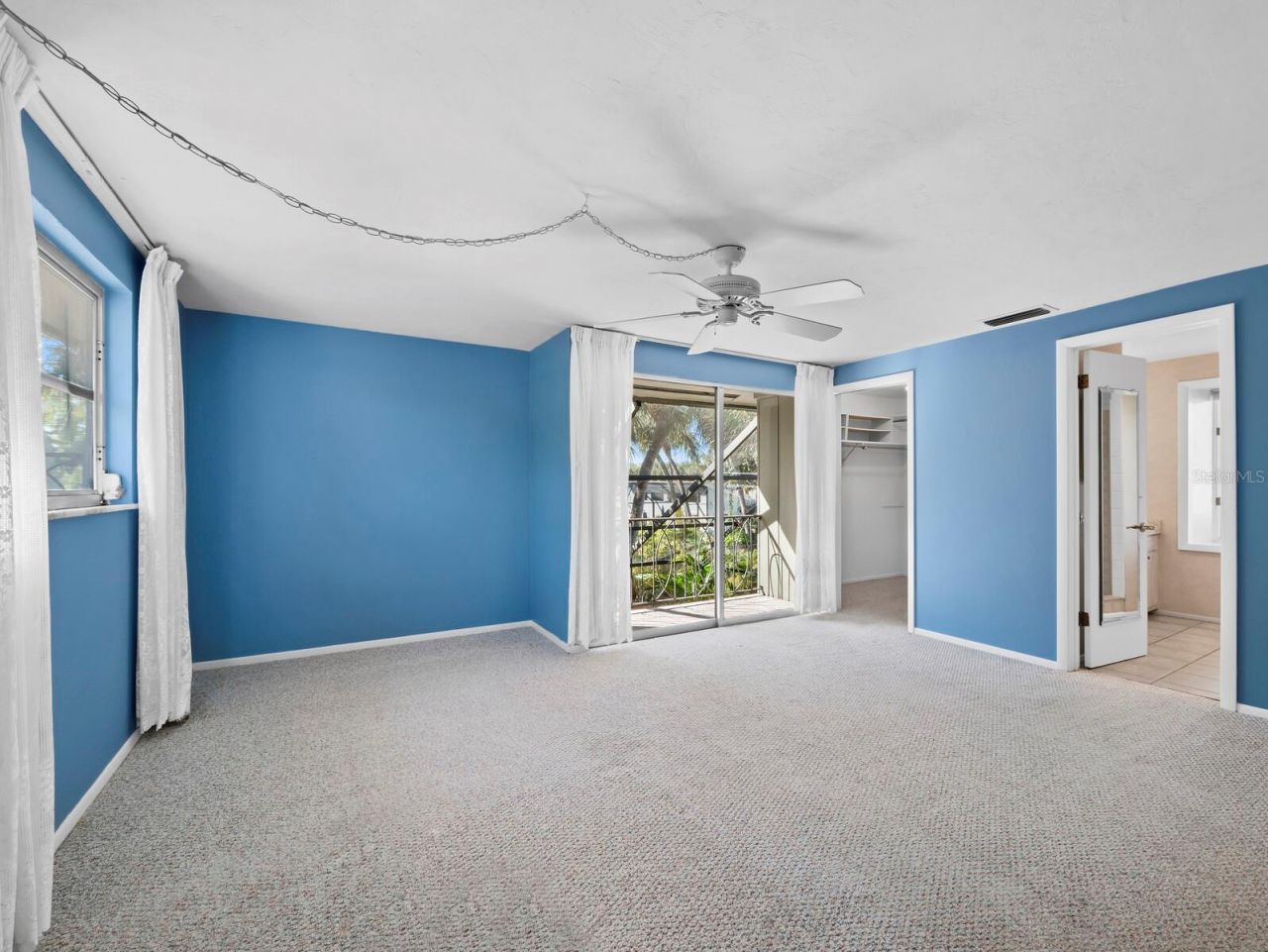 5451 Shadow Lawn Drive, Sarasota, FL 34242 Photo