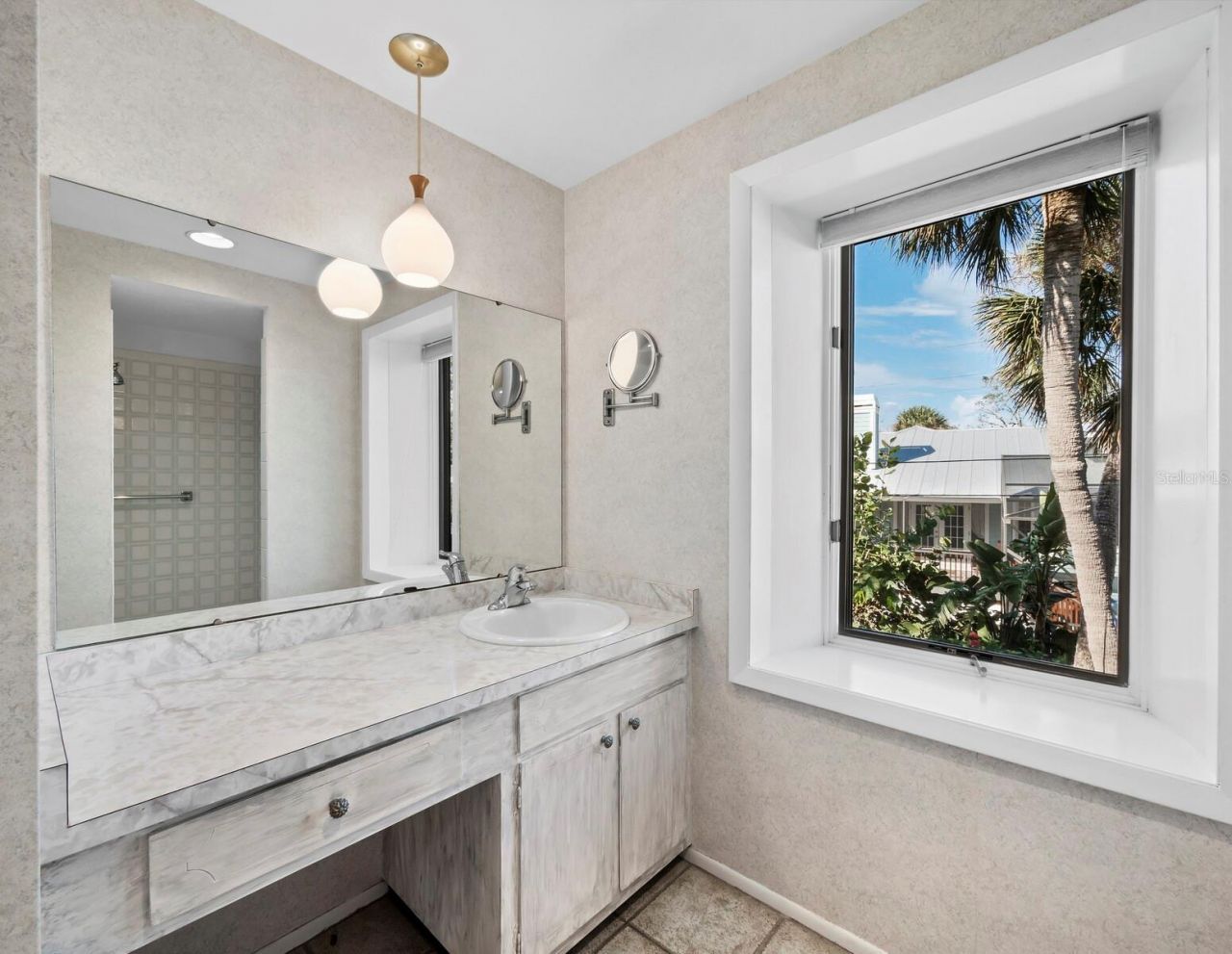 5451 Shadow Lawn Drive, Sarasota, FL 34242 Photo