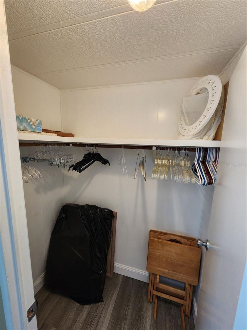 808 53rd Avenue E, Unit 223, Bradenton, FL 34203 Photo