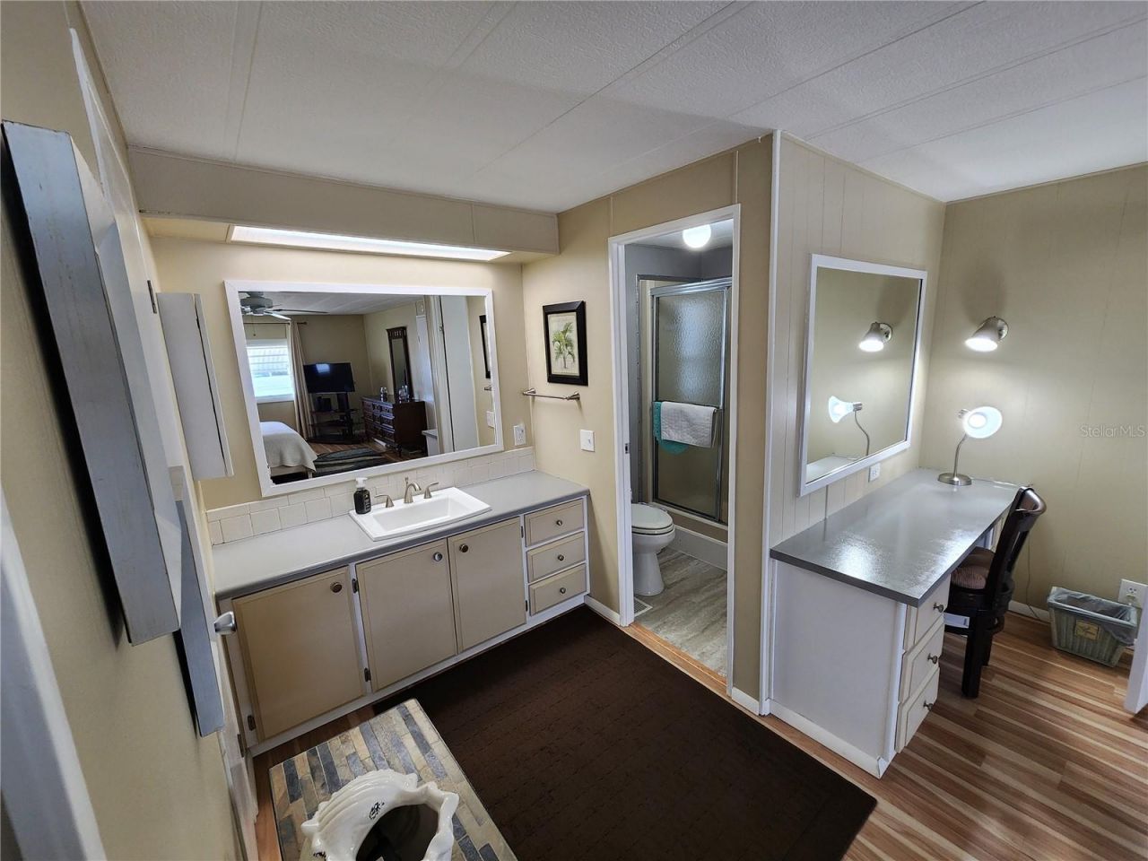 808 53rd Avenue E, Unit 223, Bradenton, FL 34203 Photo