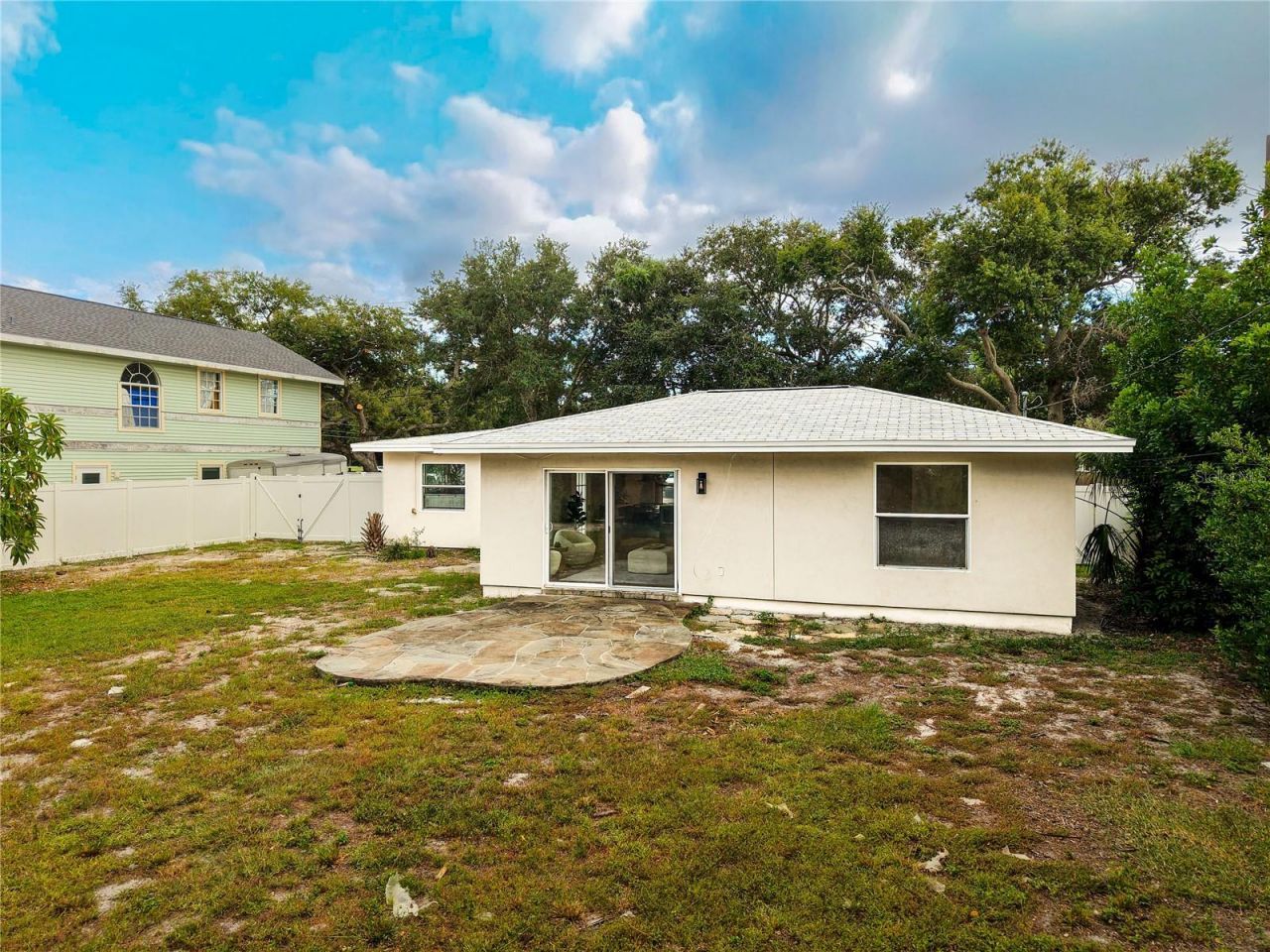 8017 31st Avenue N, Saint Petersburg, FL 33710 Photo