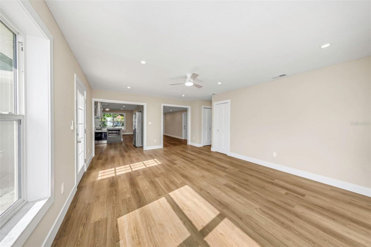 8017 31st Avenue N, Saint Petersburg, FL 33710 Photo