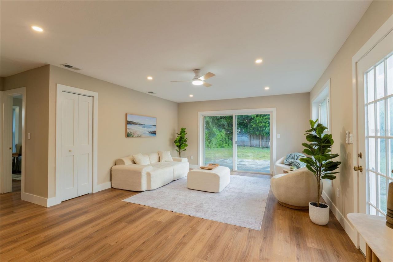 8017 31st Avenue N, Saint Petersburg, FL 33710 Photo
