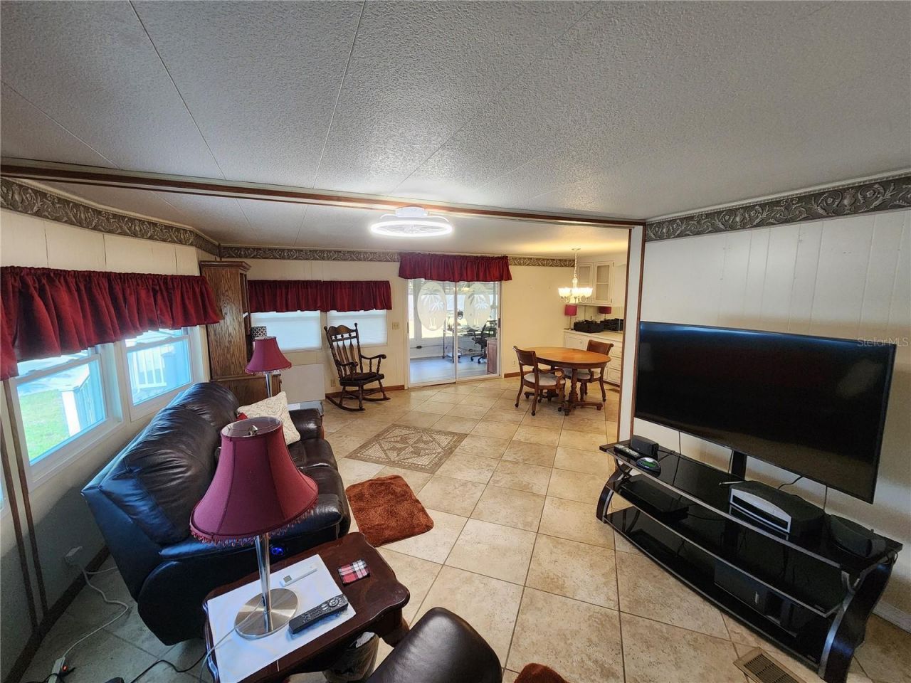 808 53rd Avenue E, Unit 110, Bradenton, FL 34203 Photo