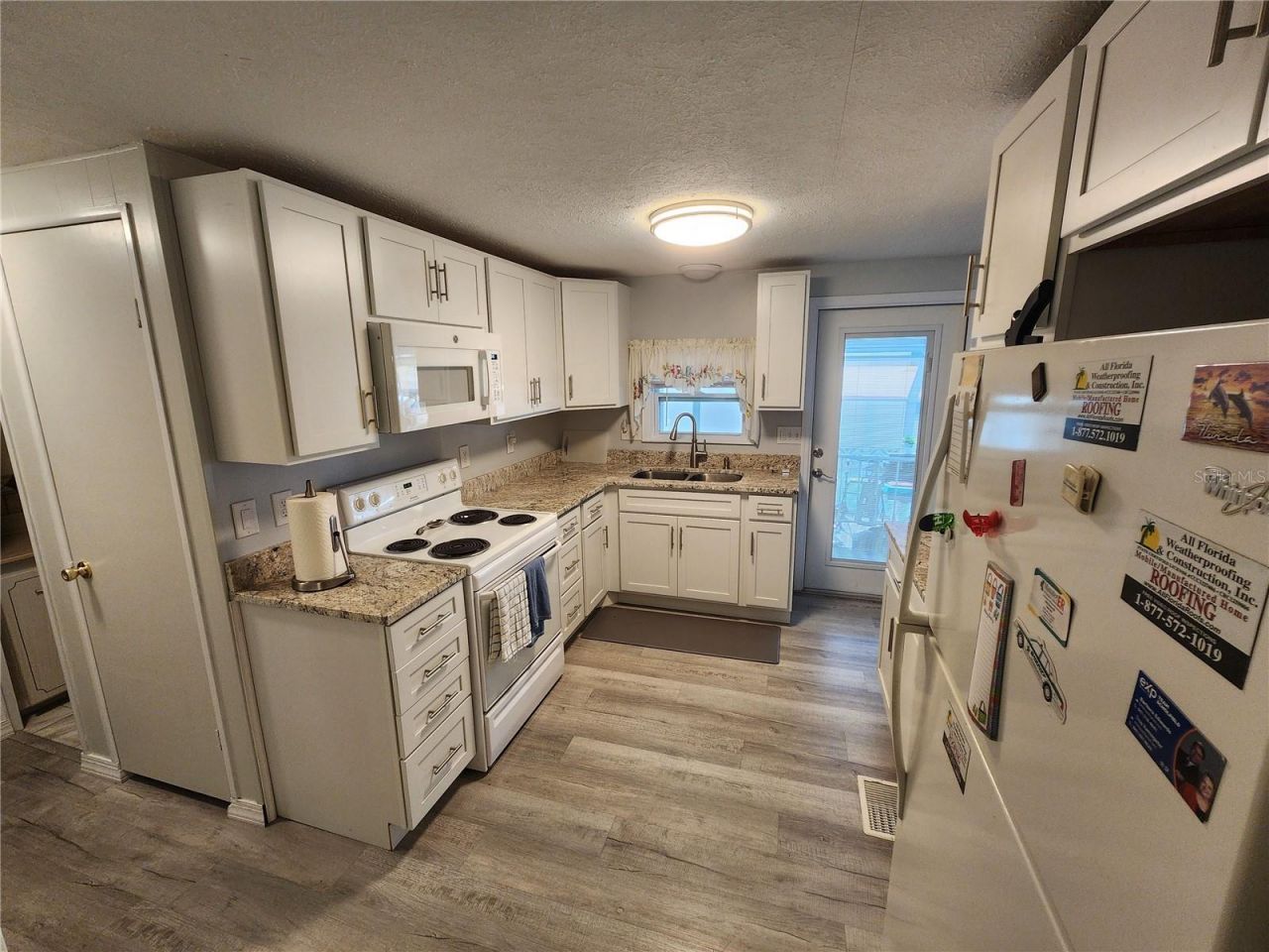 808 53rd Avenue E, Unit 110, Bradenton, FL 34203 Photo