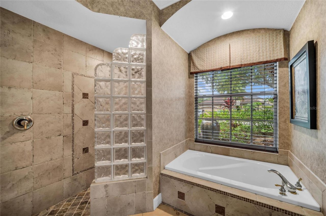 13329 Swallowtail Drive , Lakewood Ranch, FL 34202 Photo