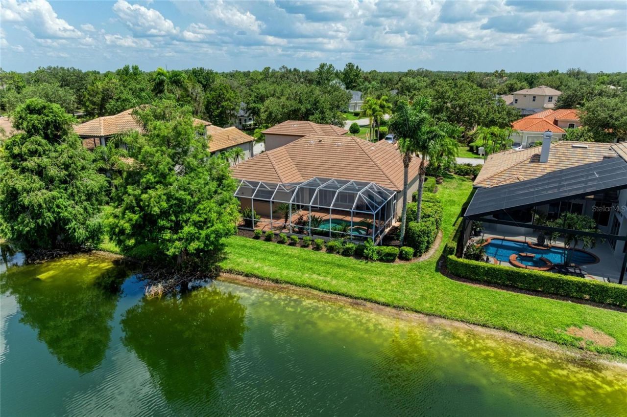 13329 Swallowtail Drive , Lakewood Ranch, FL 34202 Photo
