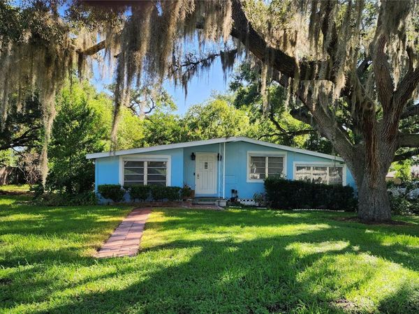 627 WARNER STREET , GROVELAND, FL 34736