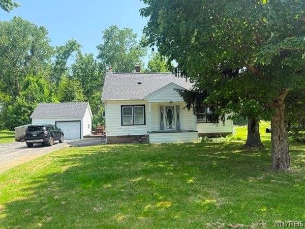 7813 Chestnut Ridge Road , Gasport, NY 14067
