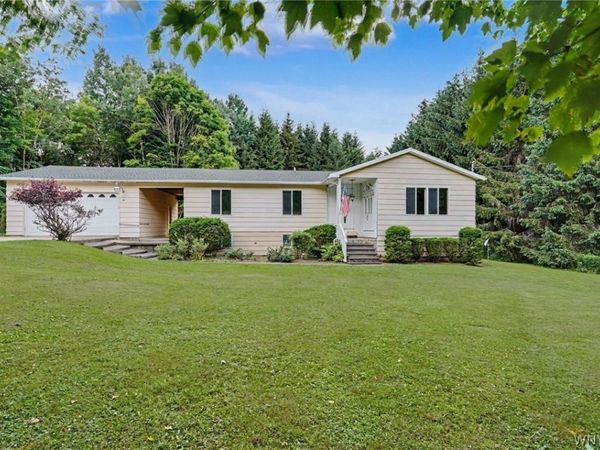 9411 Very Road, Machias, NY 14101