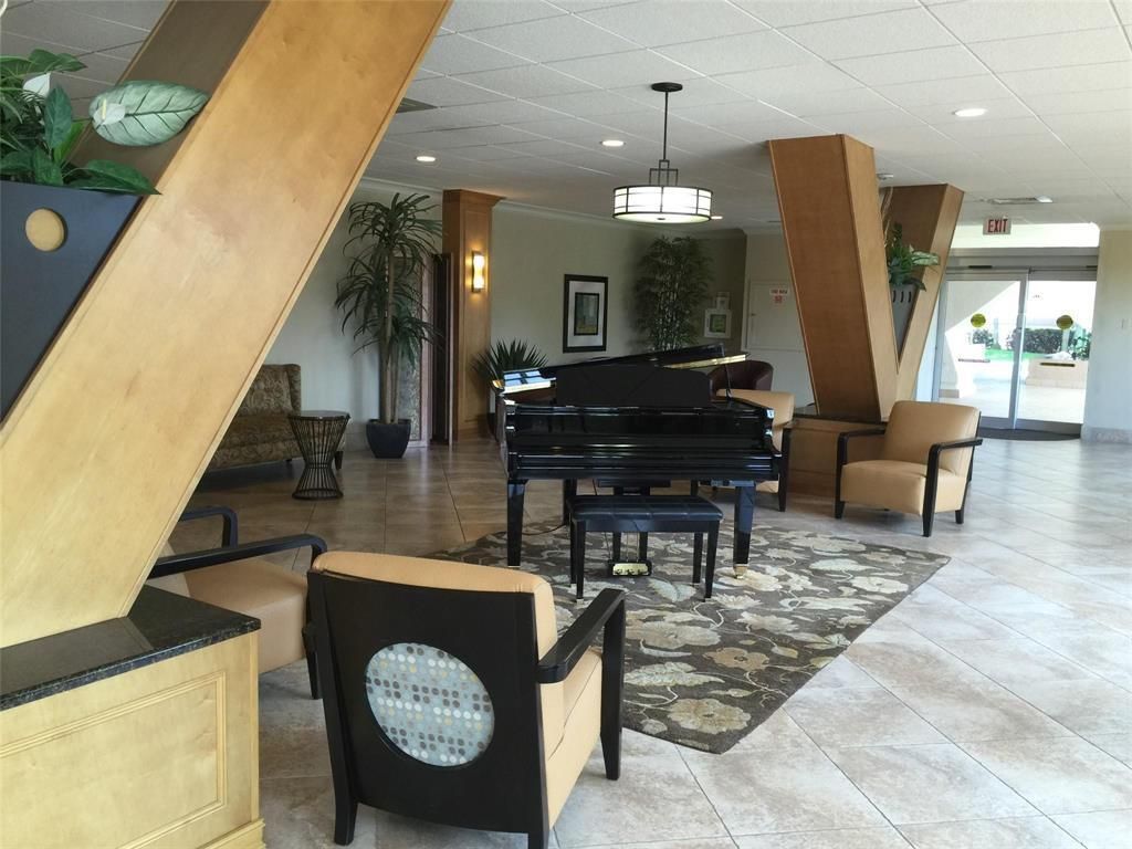 111 Briny Avenue, Unit 22-14, Pompano Beach, FL 33062 Photo
